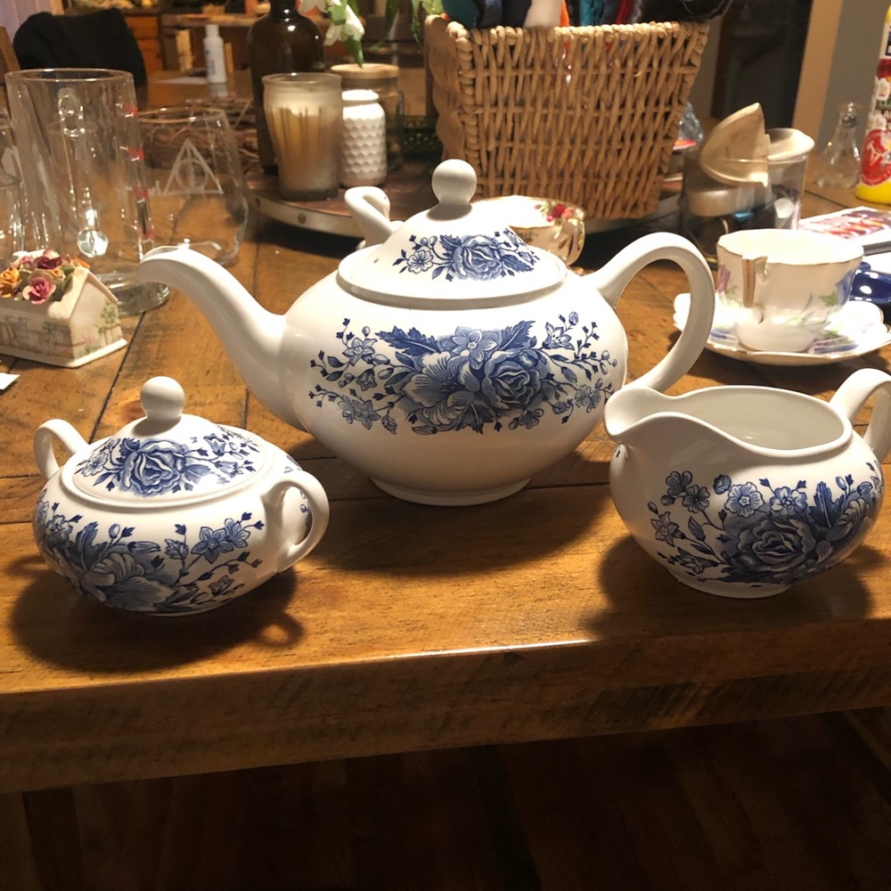 Vintage tea set